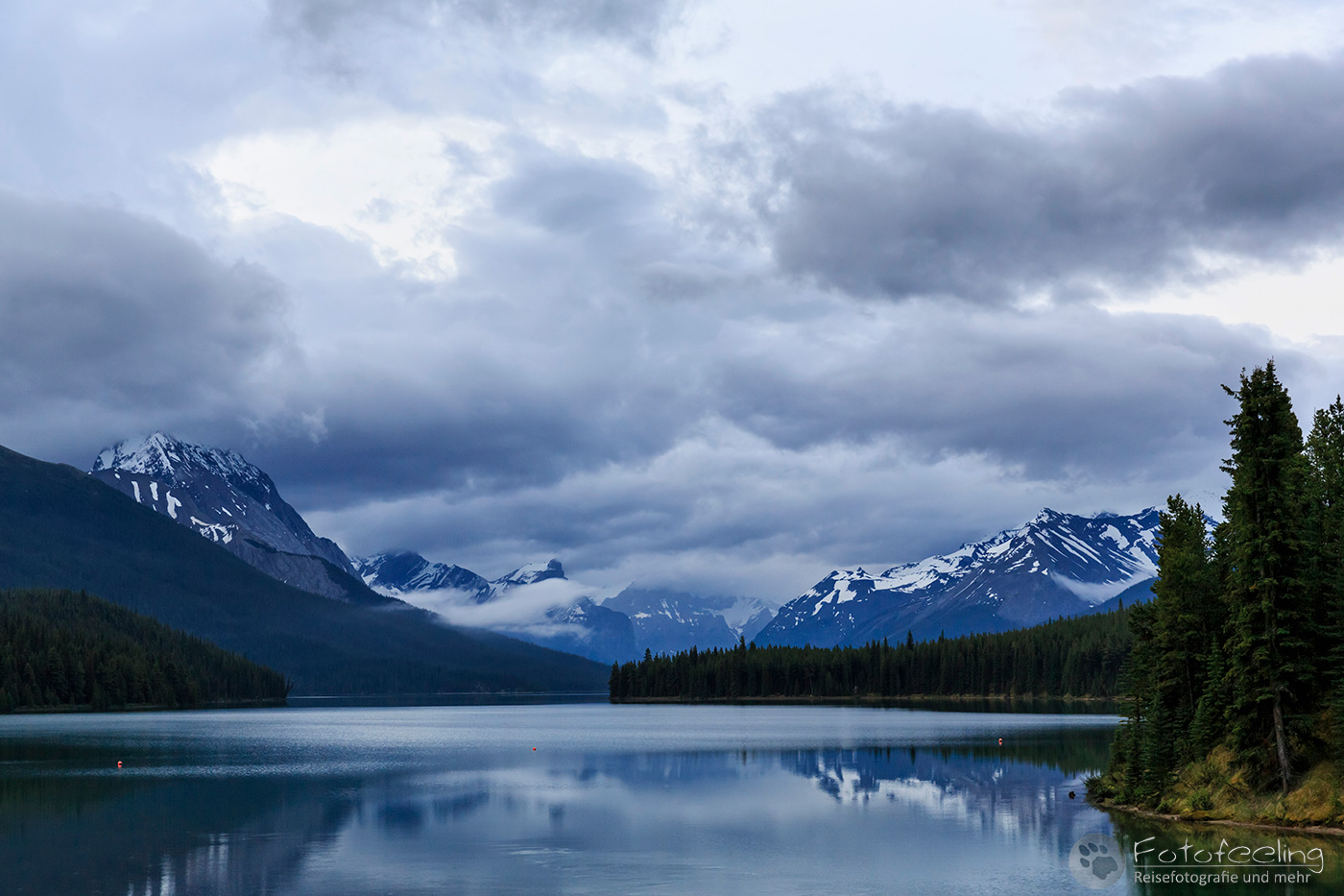 Maligne Lake & Maligne Mountain