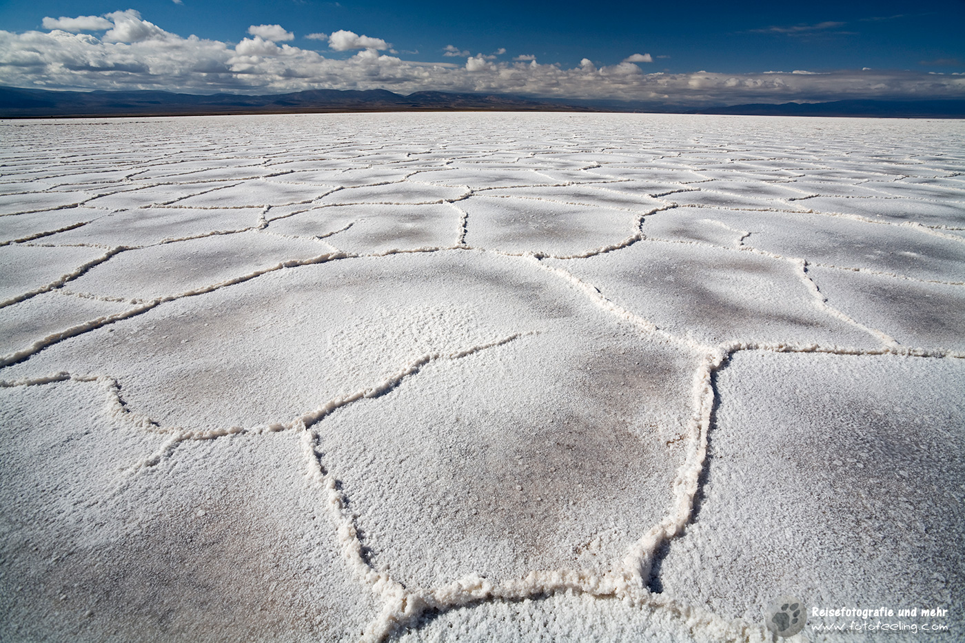 Salzstrukturen auf dem Salzsee Salinas Grandes
