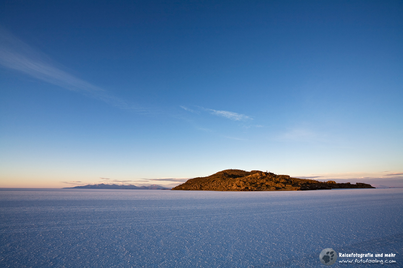 Insel Isla Incahuasi in der Morgendämmerung