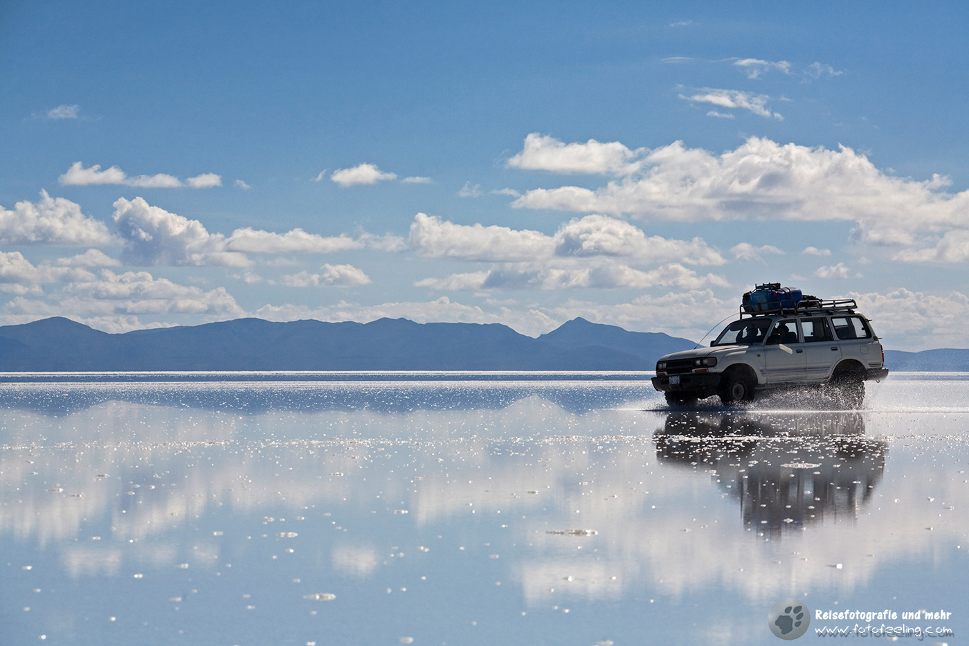Allrad auf dem Salzsee Salar de Uyuni
