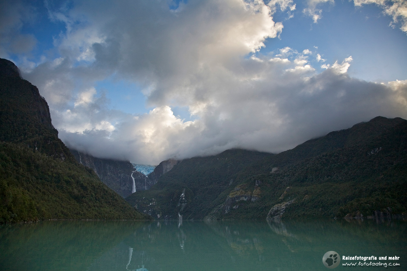 Ventisquero Colgante oder Hängender Gletscher