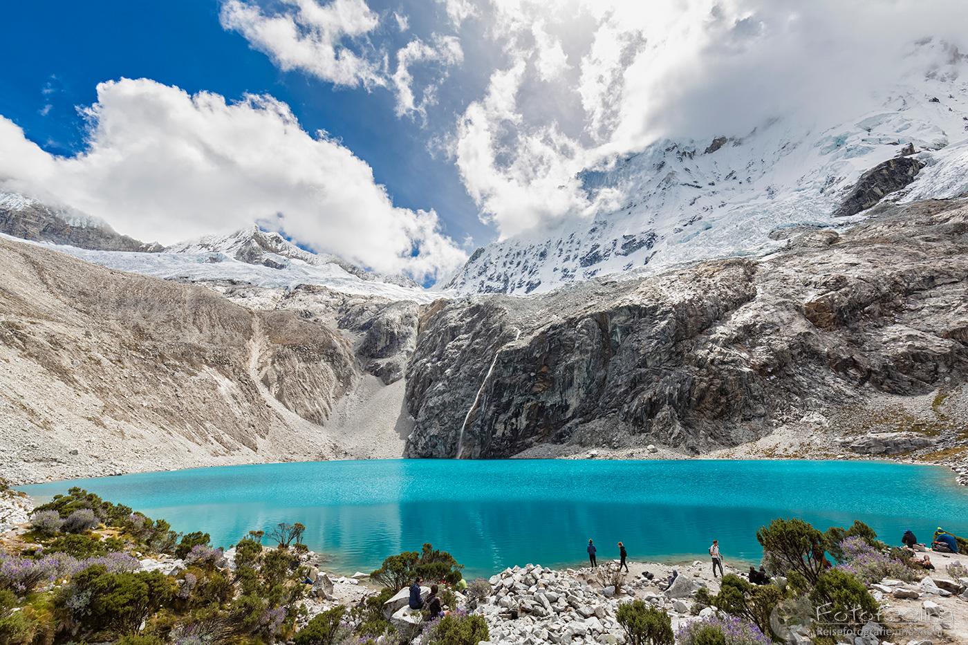 Laguna 69 und Nevado Chacraraju or Chakraraju