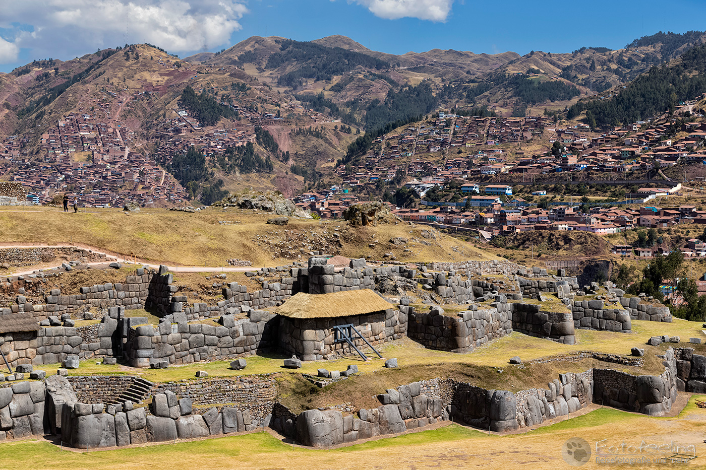 Ruinen der Inka-Festung Sacsayhuamán (Saqsaywaman oder Saksaywaman) über der Stadt Cusco