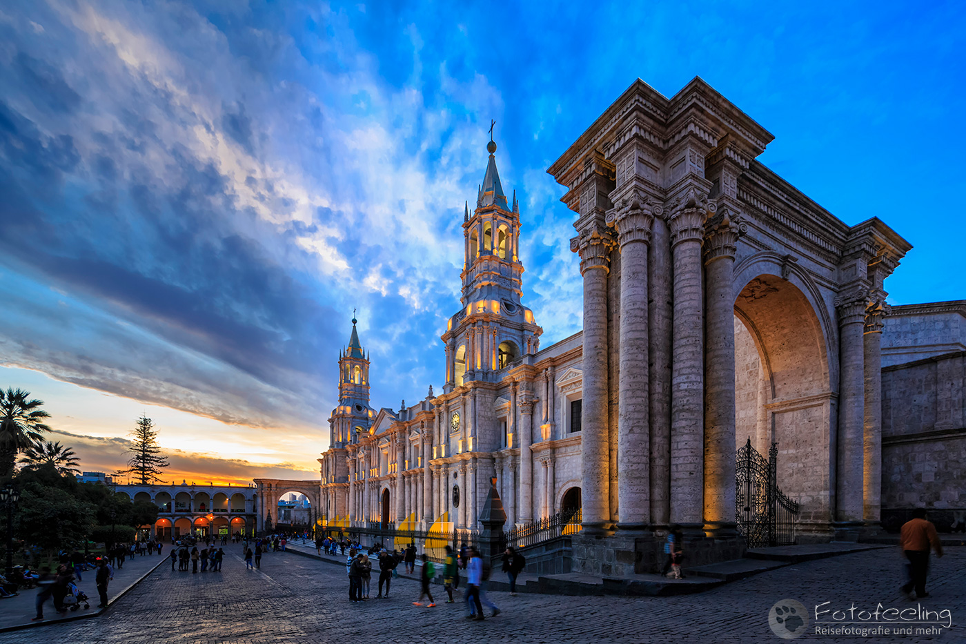 Cathedrale von Arequipa, (Catedral de Arequipa), Plaza de Armas, Blaue Stunde
