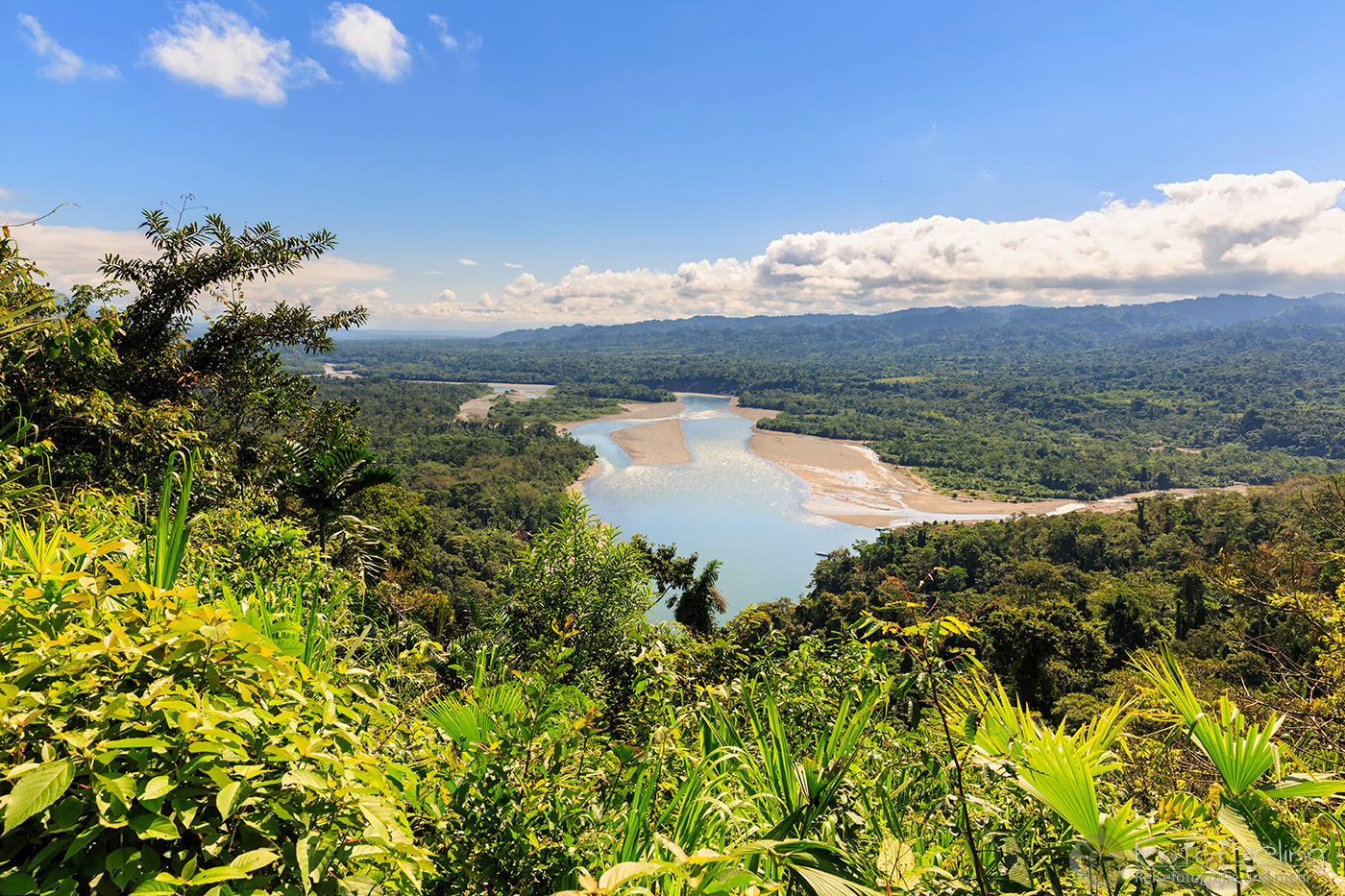 Aussicht auf den Río Madre de Dios vom Mirador Atalaya