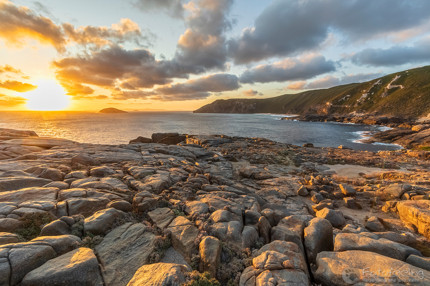 AUS20 5D41 02677 HDR n