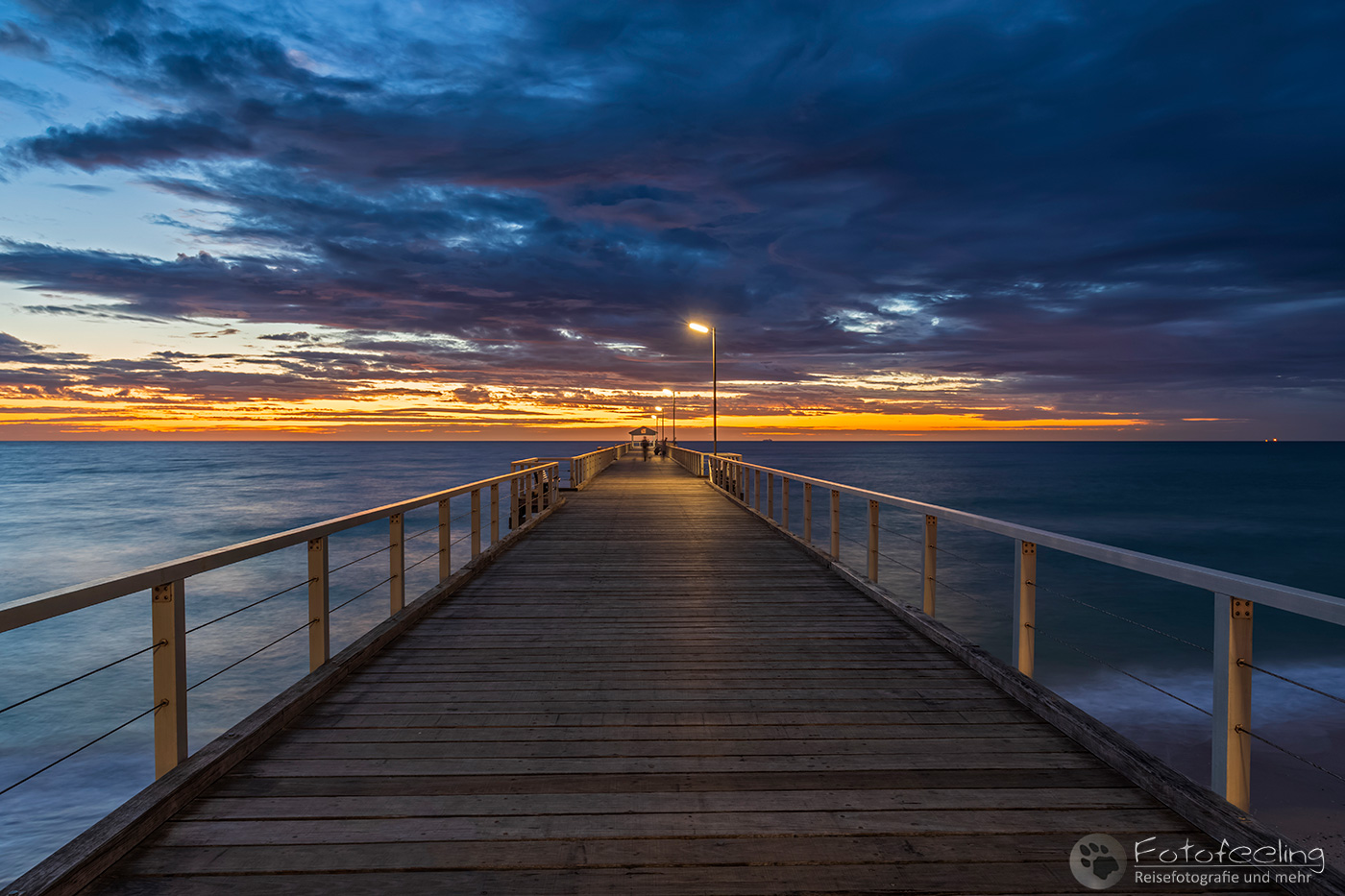 AUS20 5D41 09926 HDR n