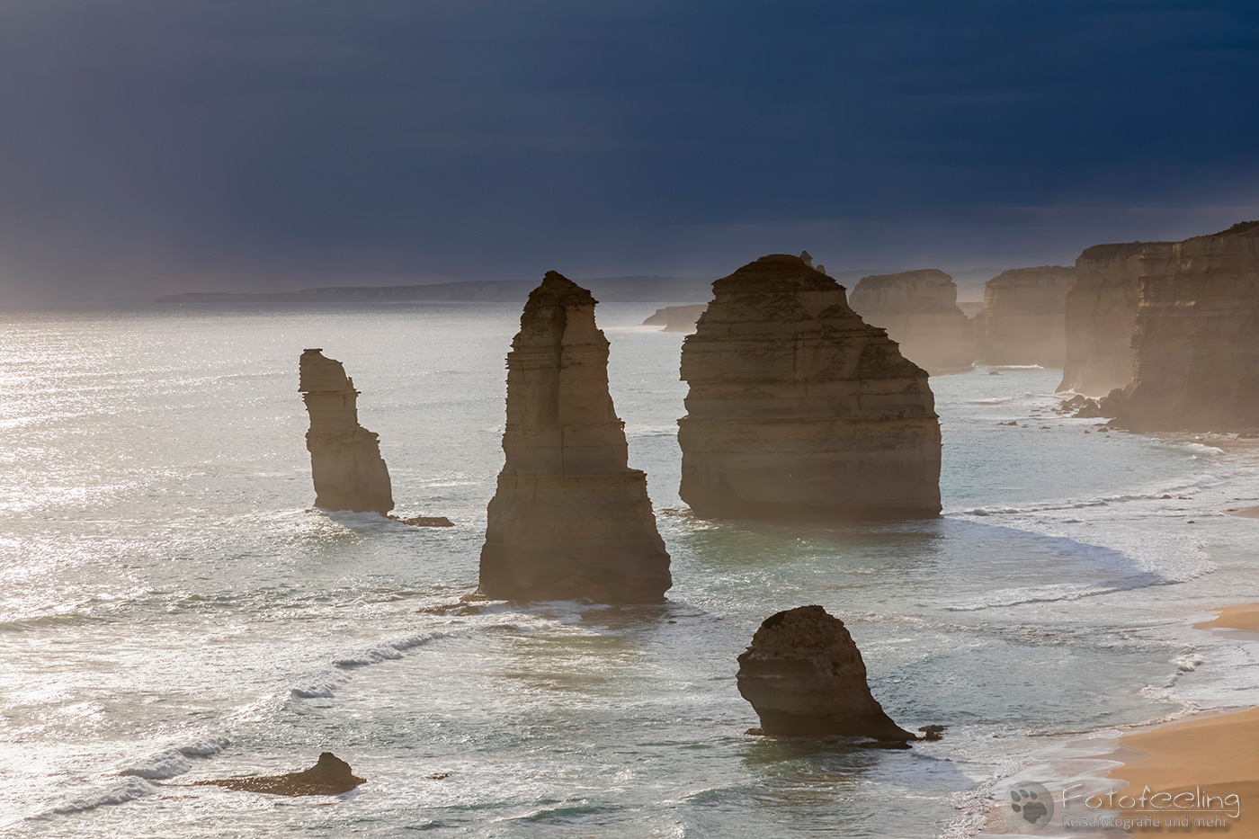 AUS20 5D41 15748 HDR n