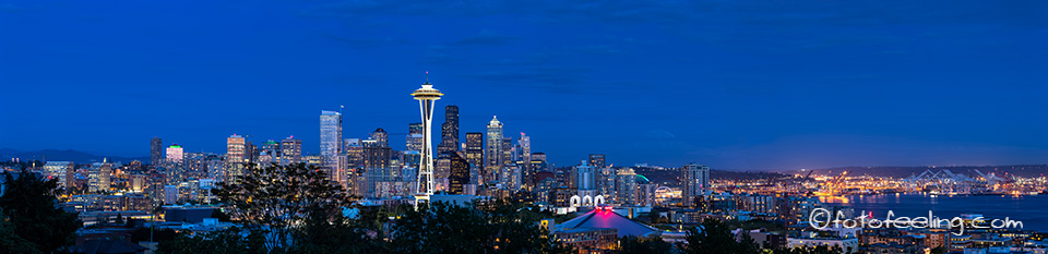 Smith Rock State Park mit Crooked River, Oregon, Amerika