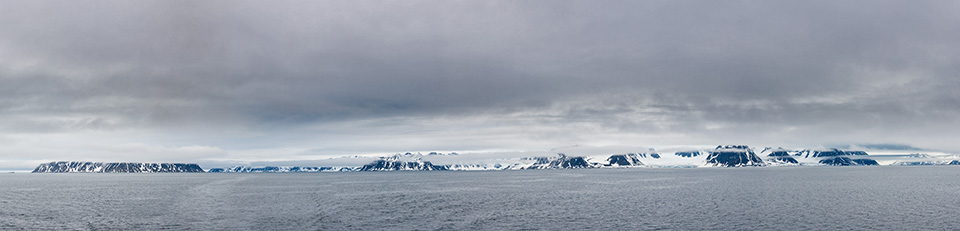 Berge und Gletscher, Spitzbergen (Svalbard), Arktis, Norwegen