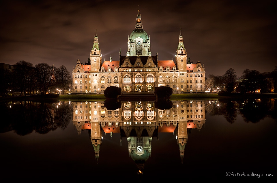 Neues Rathaus (Rückseite) mit dem Maschteich, Hannover