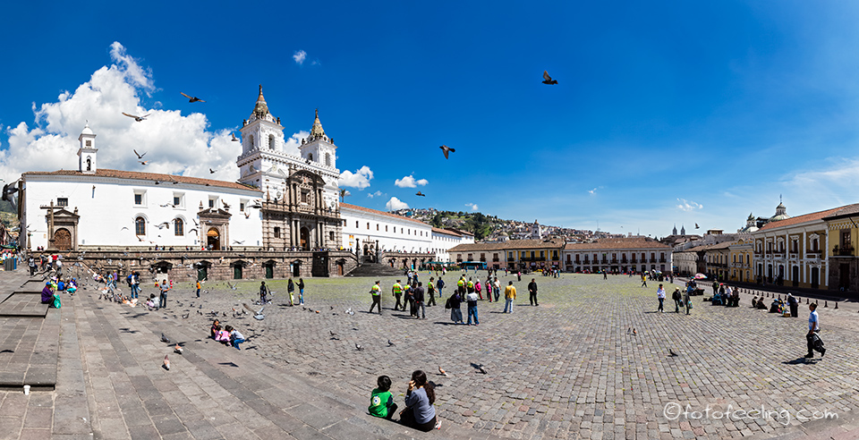 Kirche San Francisco (Iglesia de San Francisco) und Plaza de San Francisco, Quito, Ecuador