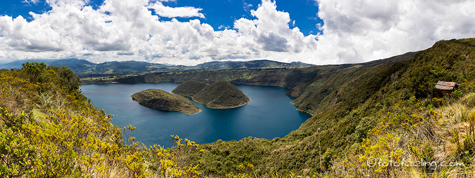 Ibarra mit Vulkan Imbabura, Ecuador