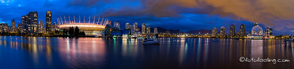 BC Place Stadium, Plaza of Nations, Downtown und Science World, False Creek, Vancouver, Kanada