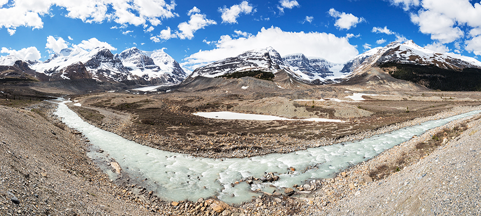 Athabasca  River, Columbia  Icefield Area, Icefields  Parkway (Highway 93), Jasper Nationalpark, Rocky  Mountains, Alberta, Kanada